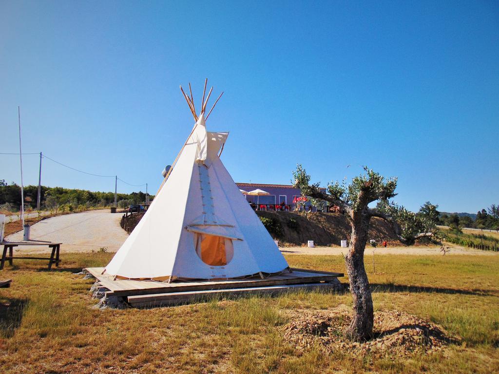 ホテル Monte Do Azibo Glamping Podence 部屋 写真