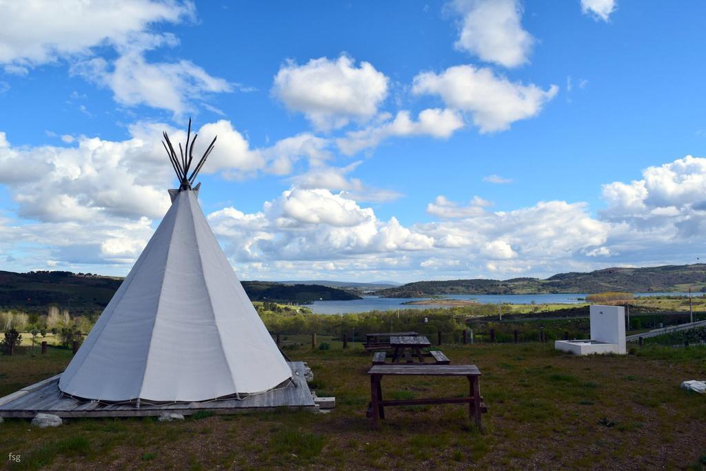 ホテル Monte Do Azibo Glamping Podence エクステリア 写真